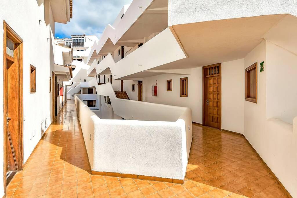 Modern Apartment In Parque Royal I, Playa Fanabe 아데제 외부 사진