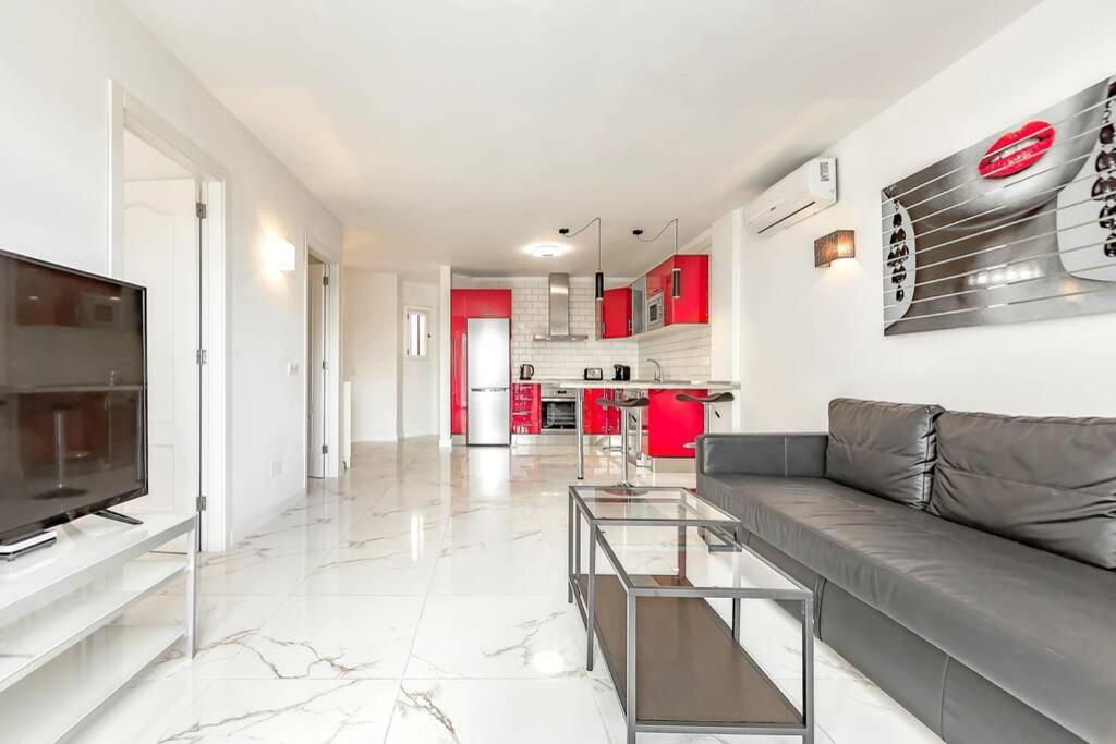 Modern Apartment In Parque Royal I, Playa Fanabe 아데제 외부 사진